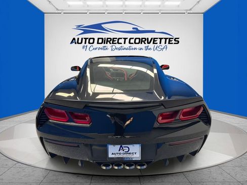 Used 2019 Chevrolet Corvette Stingray Coupe RWD image 10