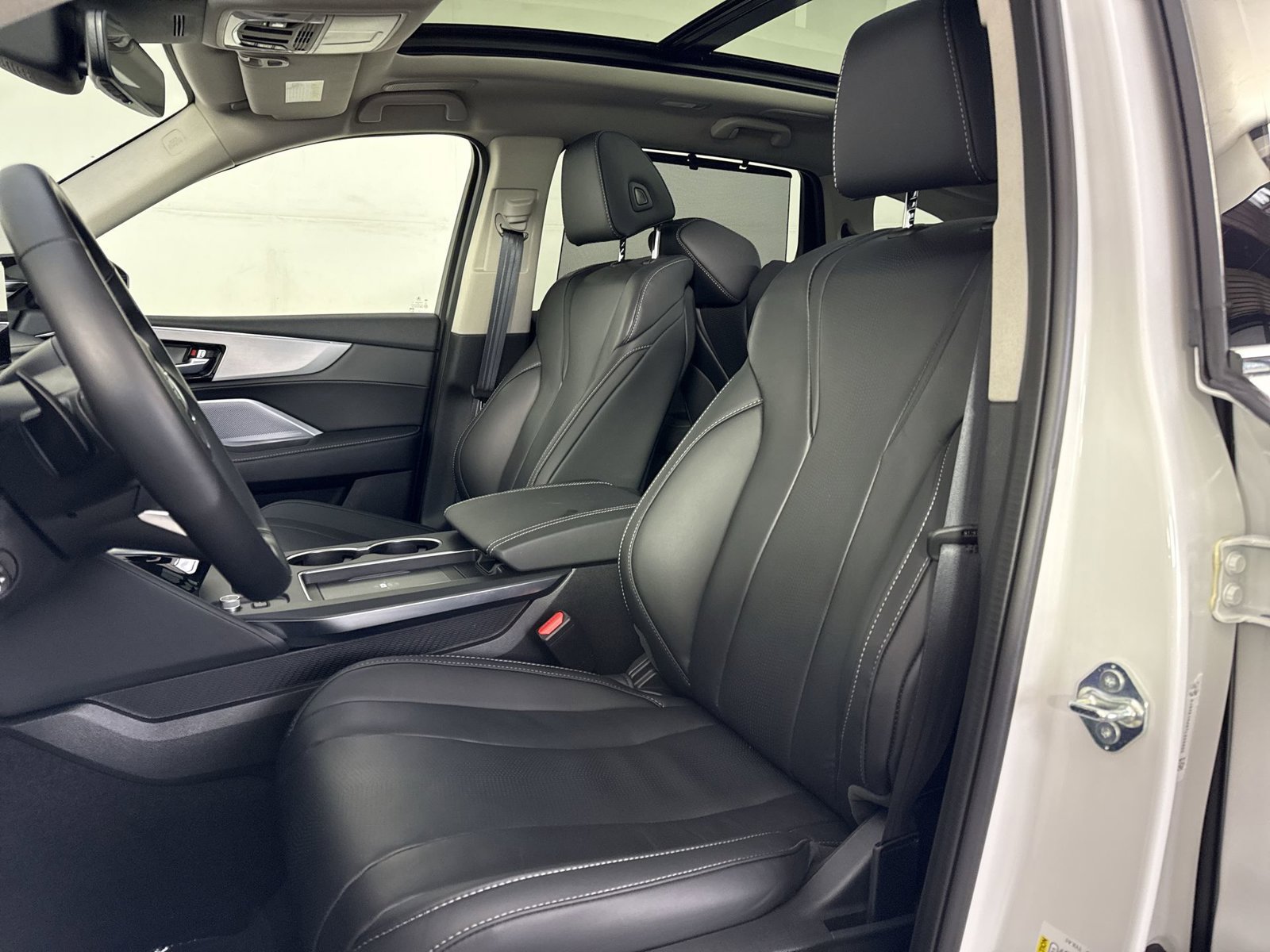 Used 2026 Acura MDX w/ Technology Package AWD/4WD image 21