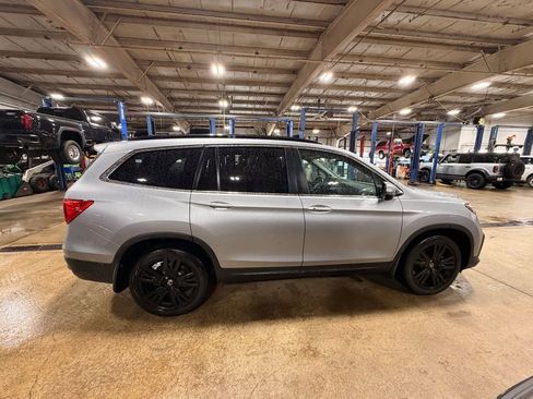 Used 2021 Honda Pilot Special Edition image 2