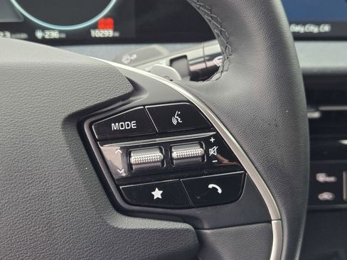 Certified 2023 Kia EV6 Light image 22