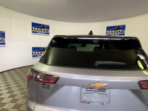 Used 2026 Chevrolet Equinox LT w/ Convenience Package II FWD image 9