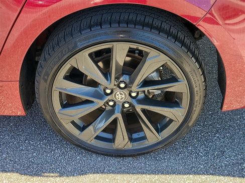 Used 2024 Toyota Corolla SE image 5