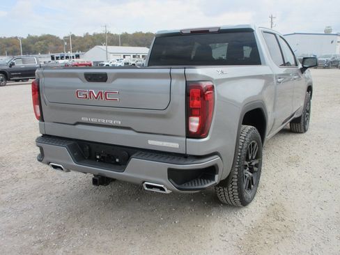 New 2026 GMC Sierra 1500 Elevation image 5