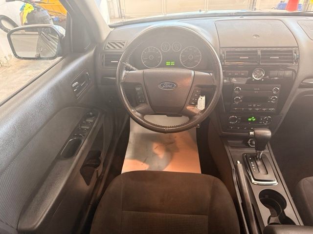 Used 2008 Ford Fusion SEL FWD image 15