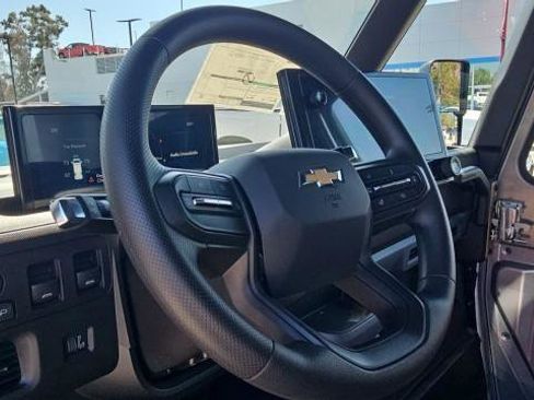 New 2025 Chevrolet Brightdrop 600 FWD image 11