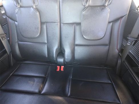 Certified 2023 Ford Explorer ST-Line w/ Class IV Trailer Tow Package image 12