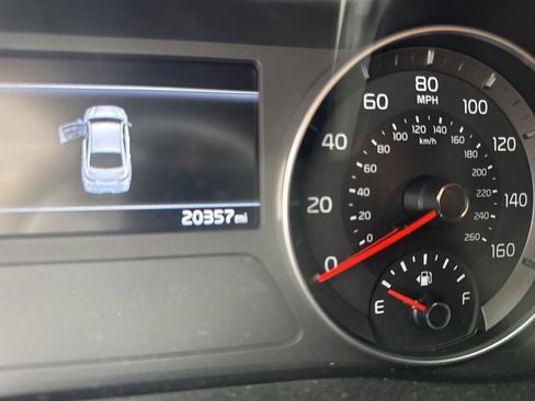 Used 2023 Kia Forte GT-Line w/ GT-Line Technology Package FWD image 3