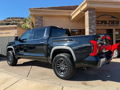 Used 2025 Toyota Tundra Limited image 32