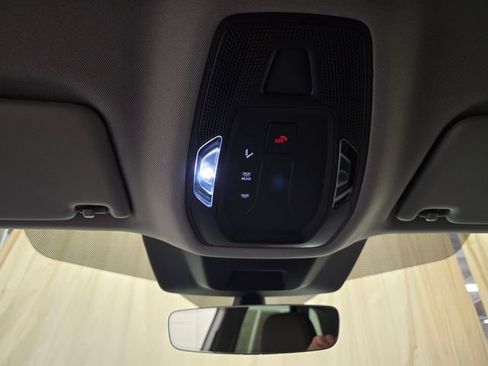 Certified 2025 Audi Q5 2.0T Premium w/ Convenience Package image 24