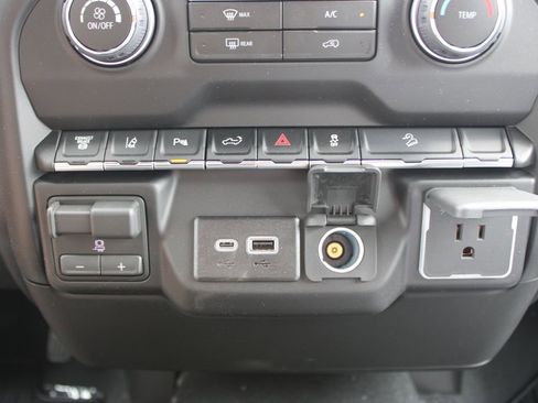 New 2026 Chevrolet Silverado 2500 Custom w/ Custom Value Package AWD/4WD image 43