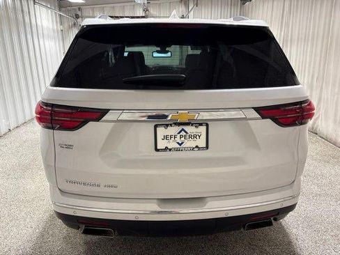 Used 2023 Chevrolet Traverse High Country AWD/4WD image 5
