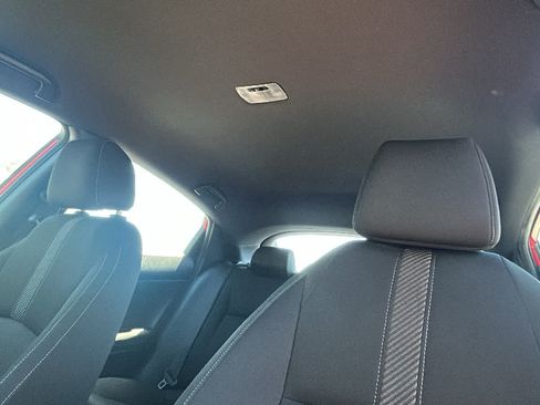 Used 2019 Honda Civic Sport image 11