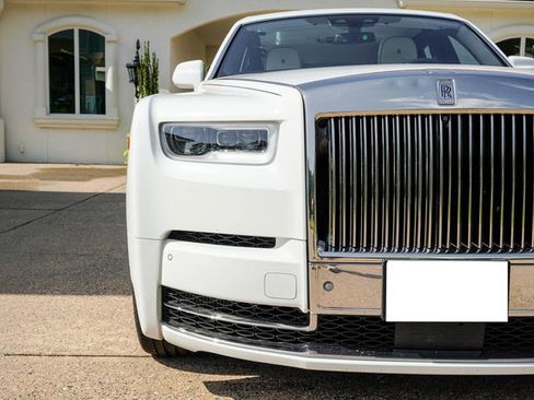 Used 2020 Rolls-Royce Phantom Sedan RWD image 64