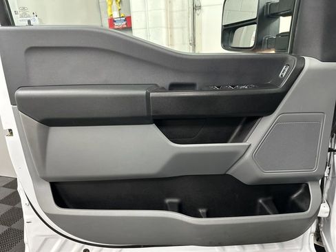 Used 2023 Ford F250 XL w/ 360-Degree Camera Package AWD/4WD image 17