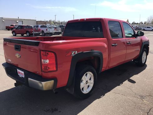 Used 2010 Chevrolet Silverado 1500 LT w/ Power Pack Plus AWD/4WD image 8