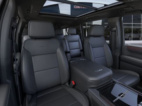 New 2026 GMC Yukon XL Denali image 16