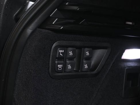 Certified 2026 BMW X7 xDrive40i w/ M Sport Package image 40