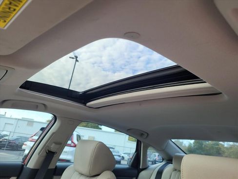 Certified 2021 Honda Accord EX-L image 12