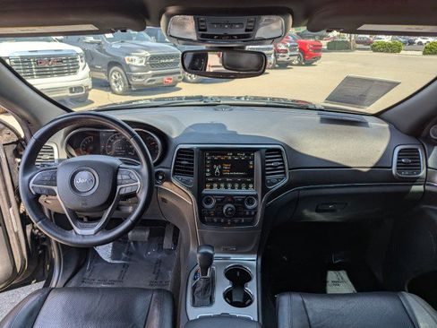 Used 2018 Jeep Grand Cherokee Limited w/ Luxury Group II AWD/4WD image 22
