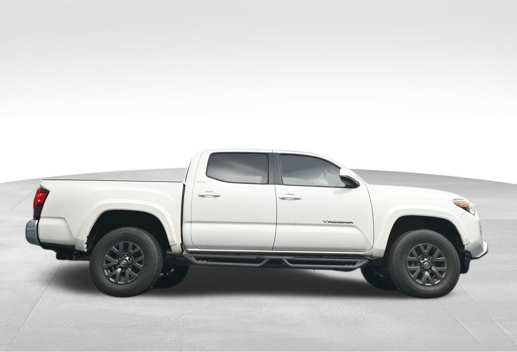 Used 2023 Toyota Tacoma SR5 RWD image 40