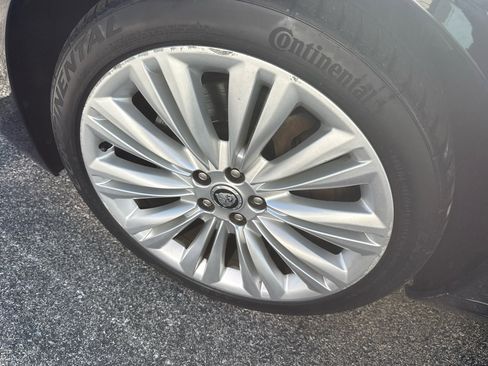 Used 2011 Jaguar XK Coupe image 31