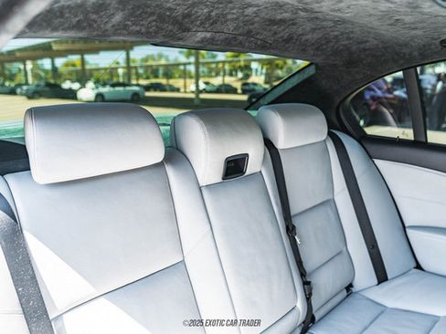 Used 2006 BMW M5 image 48