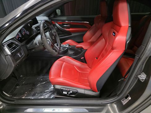 Used 2019 BMW M4 Coupe w/ Competition Package RWD image 20