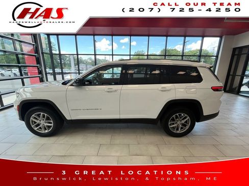 Used 2023 Jeep Grand Cherokee L Laredo AWD/4WD image 2