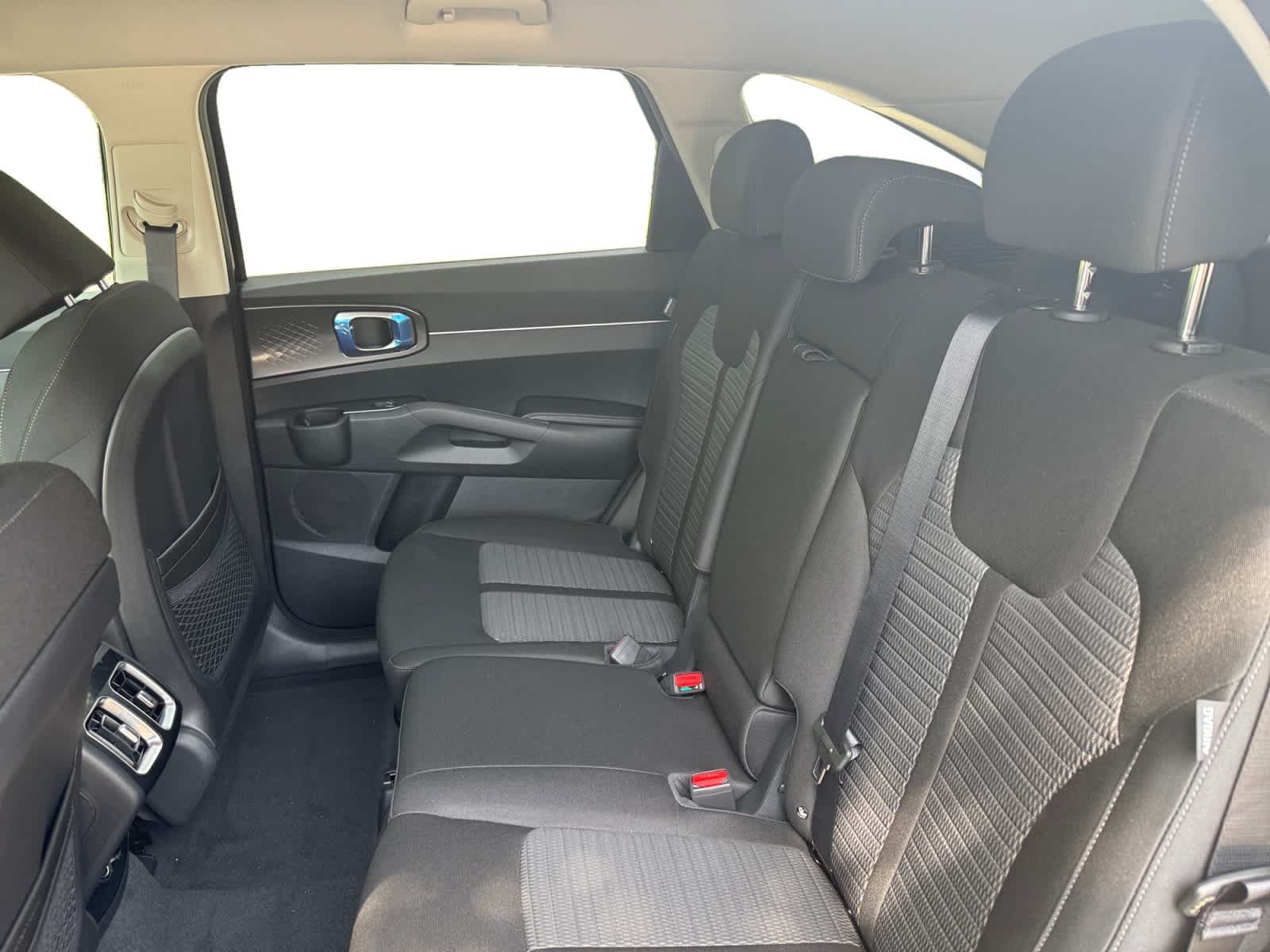 New 2026 Kia Sorento LX FWD image 22