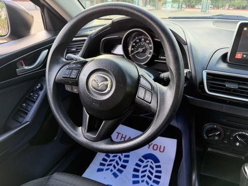 Used 2015 MAZDA MAZDA3 i Sport image 23