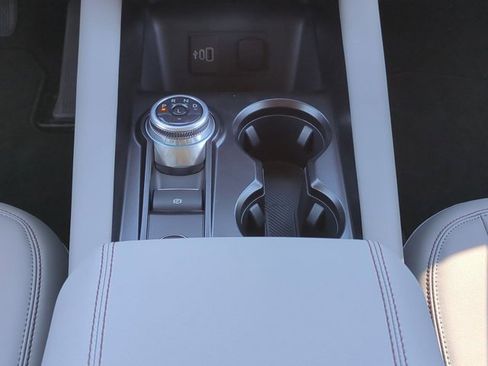 New 2026 Ford Explorer Active w/ Active Comfort Package image 19