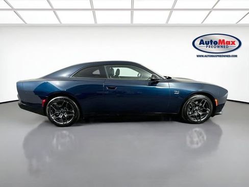 Used 2024 Dodge Charger Daytona R/T w/ Plus Group AWD/4WD image 10