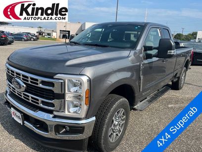 New 2025 Ford F250 XLT w/ FX4 Off-Road Package