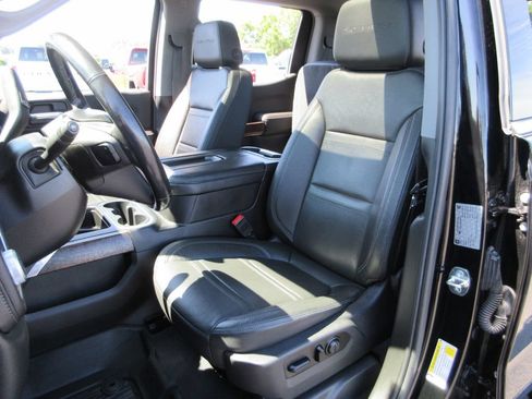 Used 2019 GMC Sierra 1500 Denali w/ Denali Ultimate Package AWD/4WD image 25