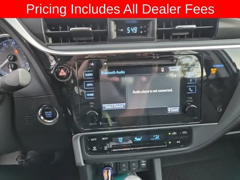Used 2018 Toyota Corolla XLE FWD image 7