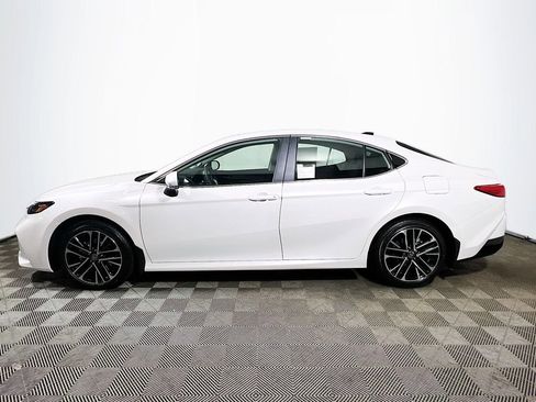 New 2026 Toyota Camry XLE AWD/4WD image 5
