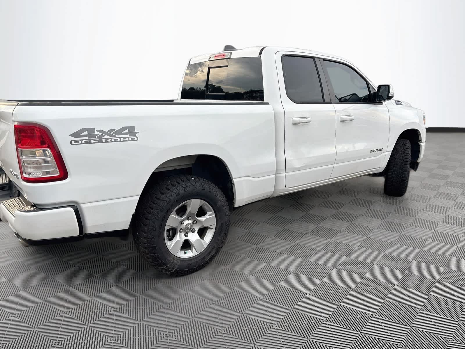 Used 2022 RAM 1500 Big Horn AWD/4WD image 5