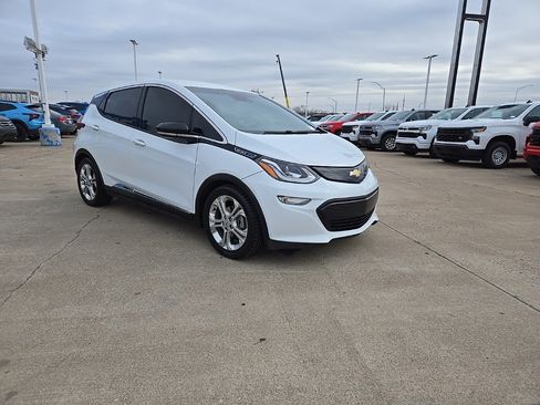 Used 2019 Chevrolet Bolt LT image 8