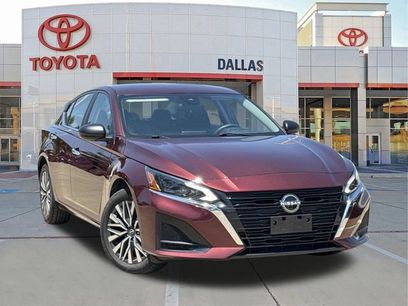 Used 2025 Nissan Altima 2.5 SV