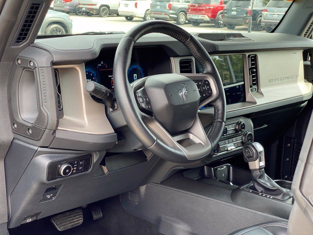 Used 2026 Ford Bronco Outer Banks AWD/4WD image 10