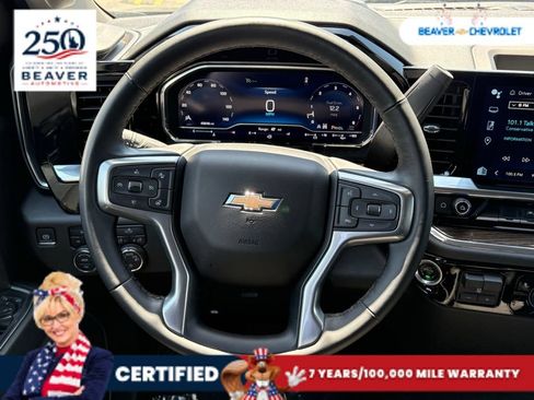 Used 2025 Chevrolet Silverado 1500 LT AWD/4WD image 18