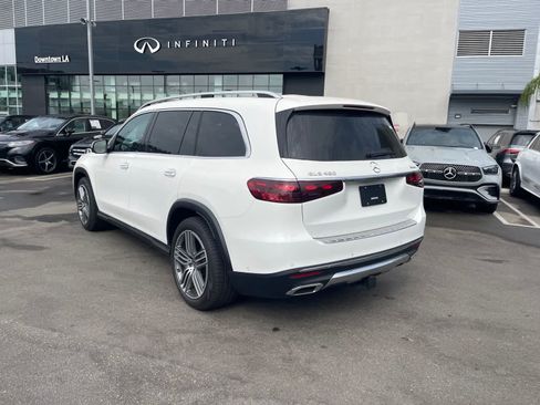 Used 2025 Mercedes-Benz GLS 450 4MATIC image 4