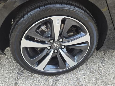 Certified 2025 Acura TLX w/ Technology Package image 14