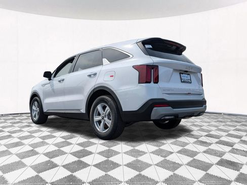 New 2026 Kia Sorento LX FWD image 13