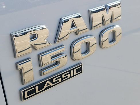 Used 2024 RAM 1500 Classic SLT image 11