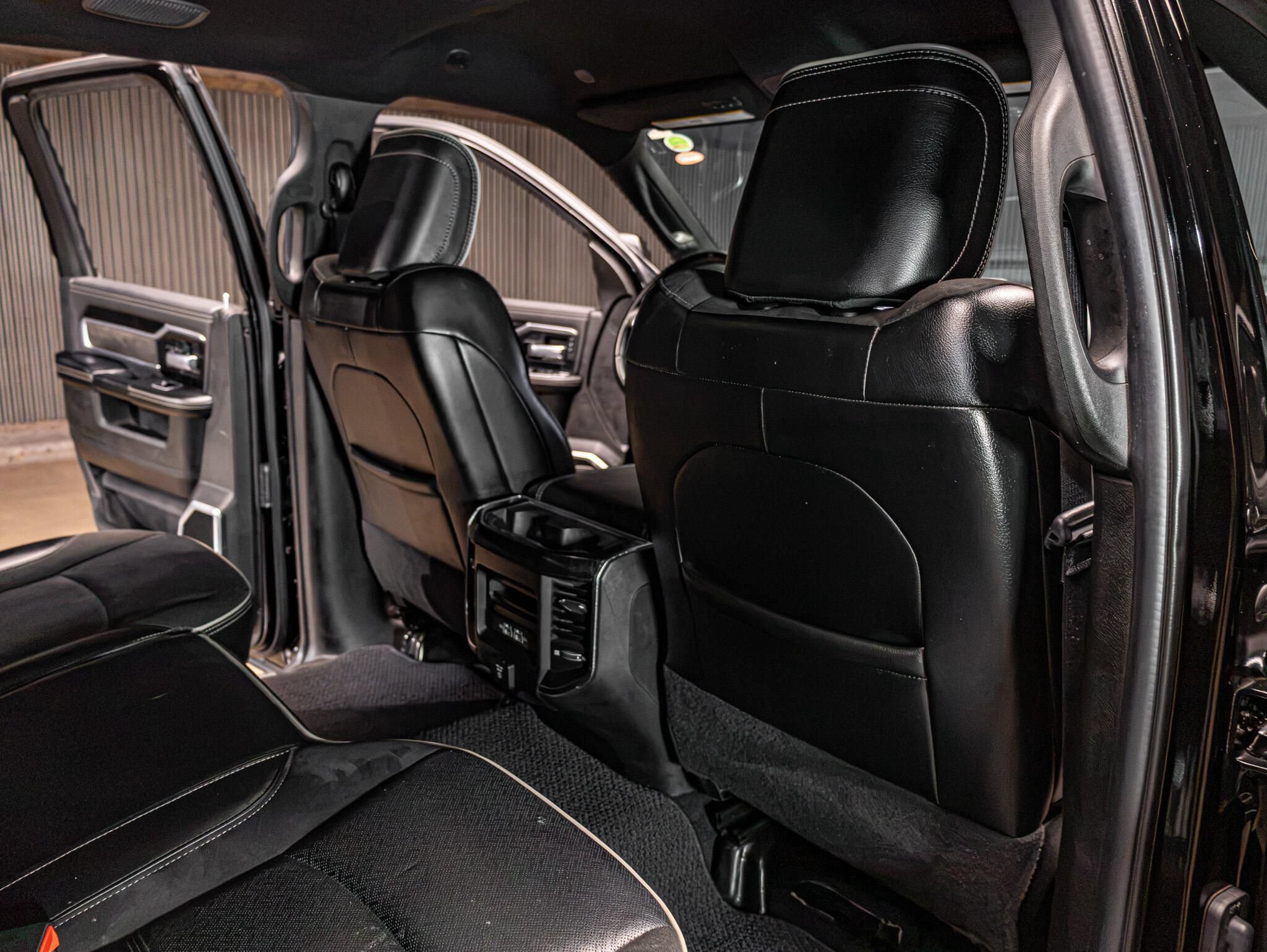 Used 2022 RAM 2500 Laramie w/ Night Edition AWD/4WD image 26