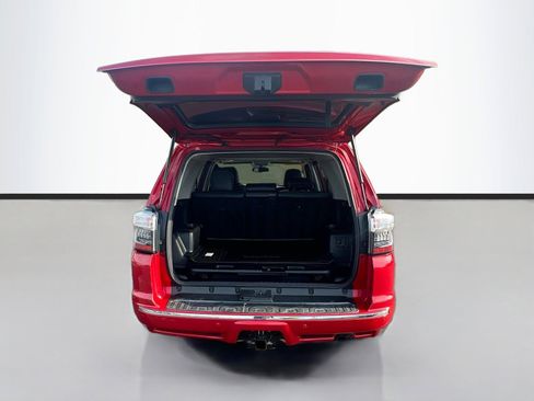 Used 2017 Toyota 4Runner Limited image 28