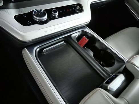 Certified 2025 Ford Expedition Max Active AWD/4WD image 19