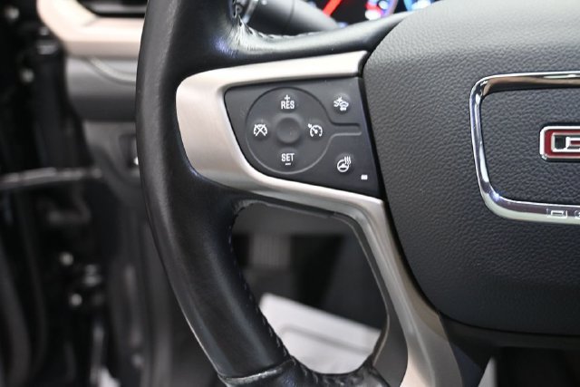 Used 2020 GMC Acadia Denali AWD/4WD image 12