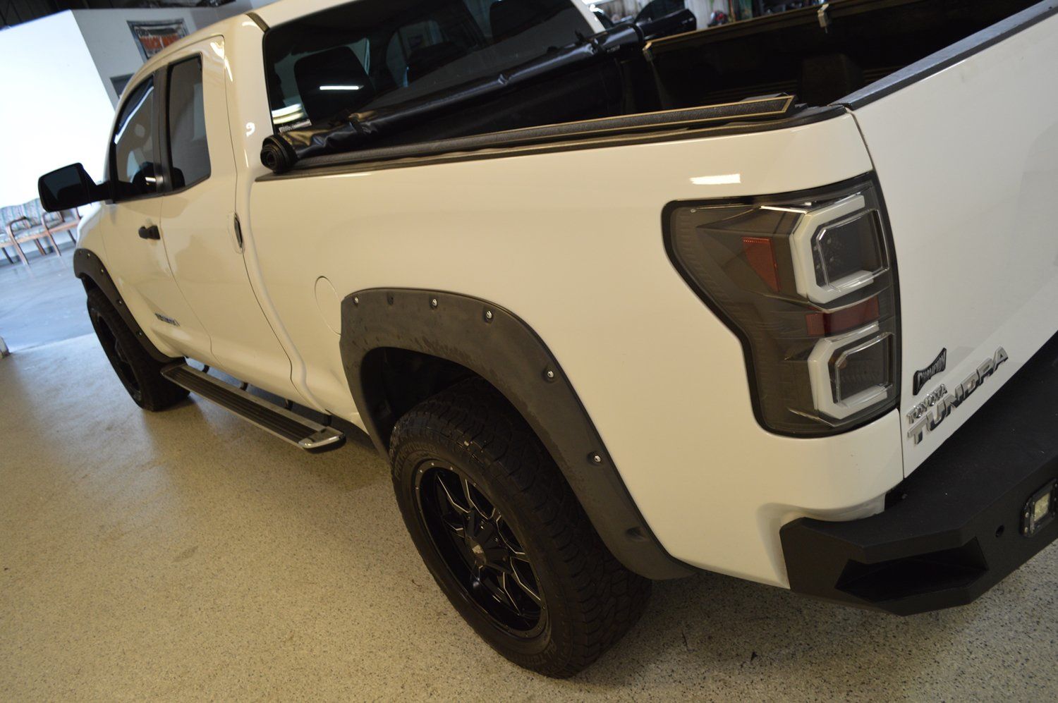 Used 2013 Toyota Tundra 2WD Double Cab w/ Tow Pkg image 5